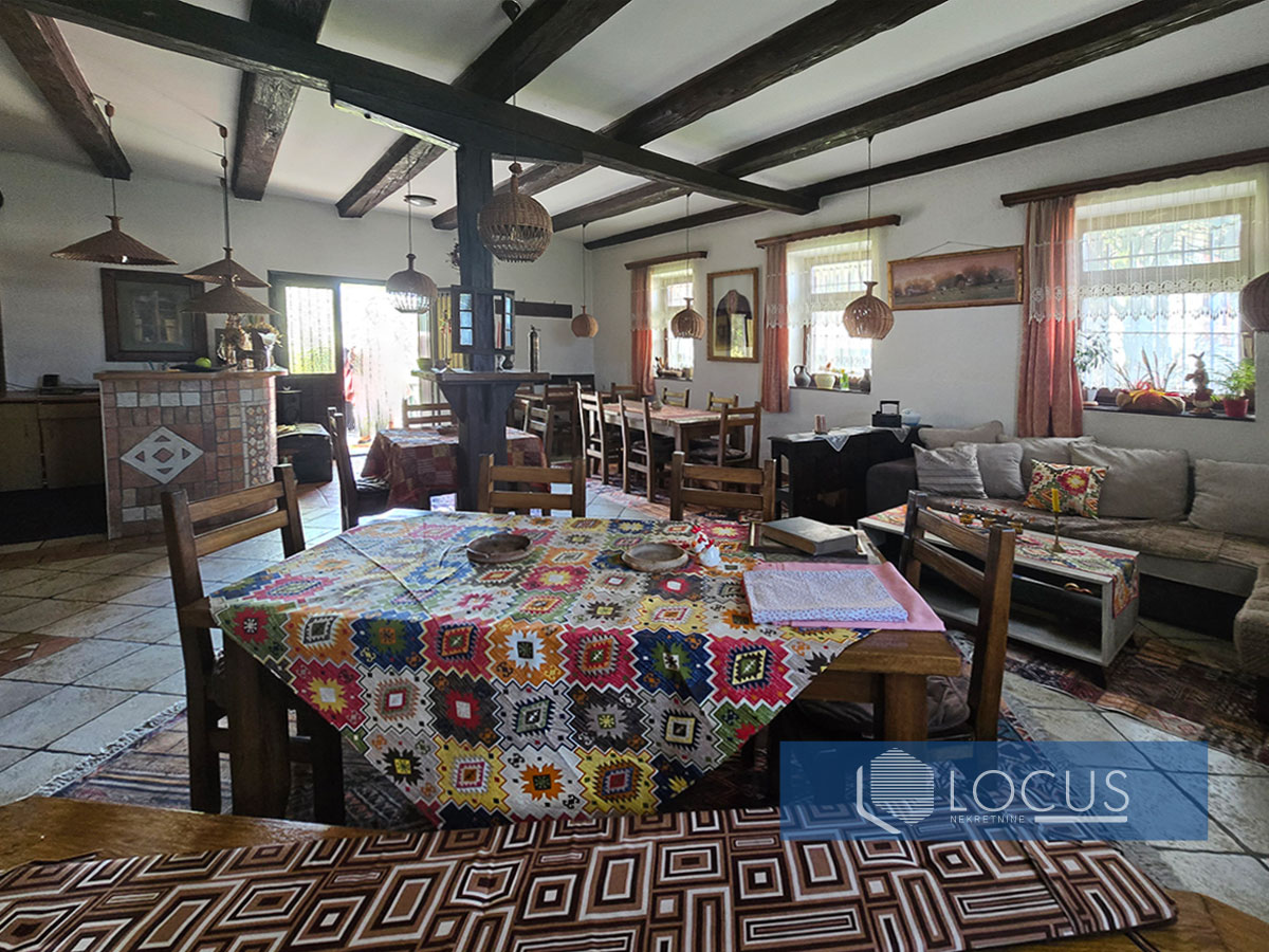 10. Restoran.jpg